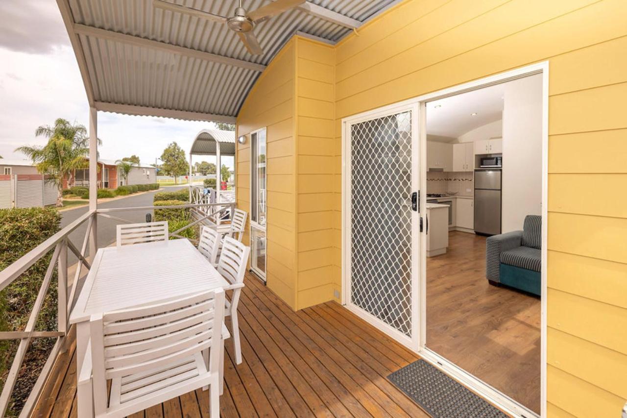 Big4 Deniliquin Holiday Park Esterno foto