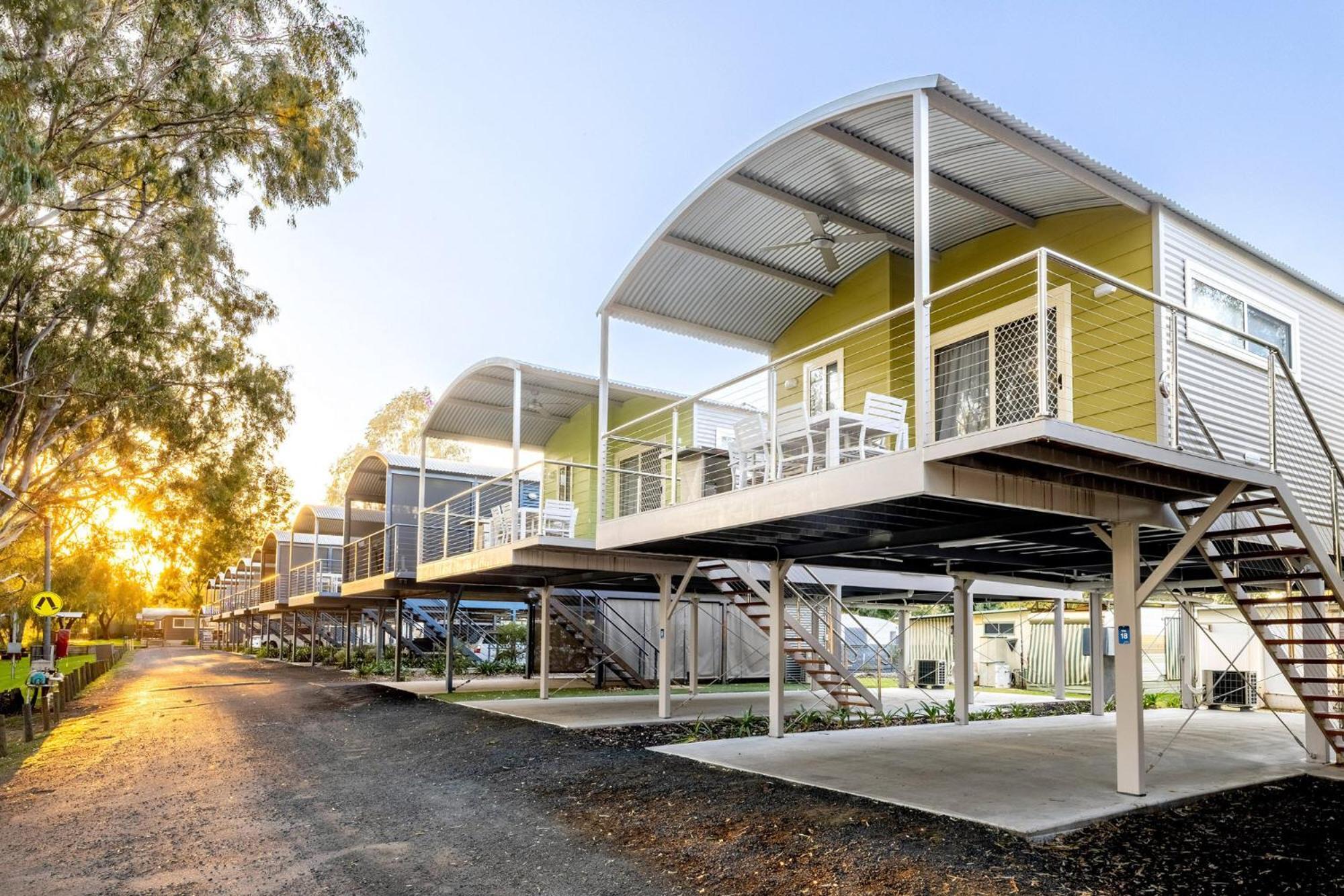 Big4 Deniliquin Holiday Park Esterno foto