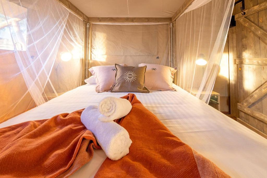 Big4 Deniliquin Holiday Park Esterno foto