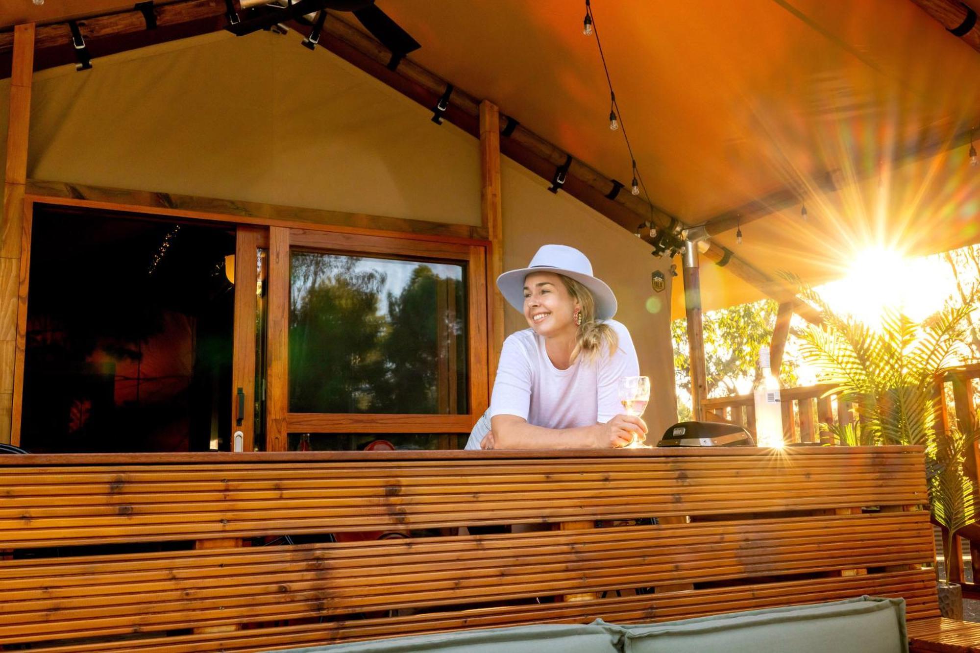 Big4 Deniliquin Holiday Park Esterno foto